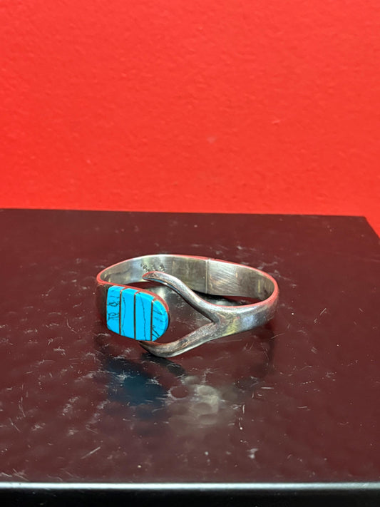 Absolutely stunning very heavy Navajo 930 sterling and turquoise bracelet  opens up and 2 1/2 inches wide when closed  wow - masterpiece