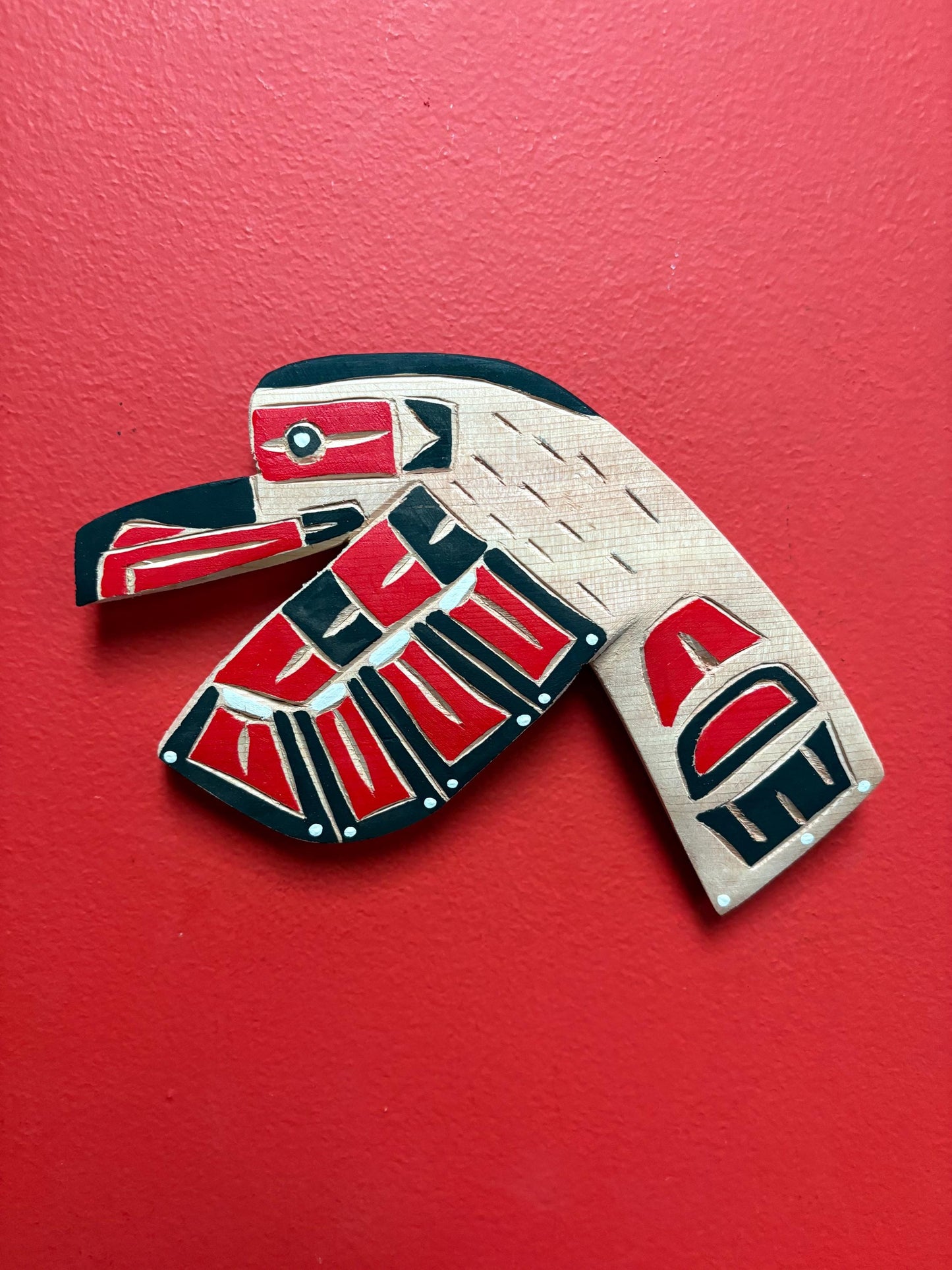 A Lovely detailed indigenous First Nations pacific north west coast signed hummingbird - Brad Joseph jr - 8 inch