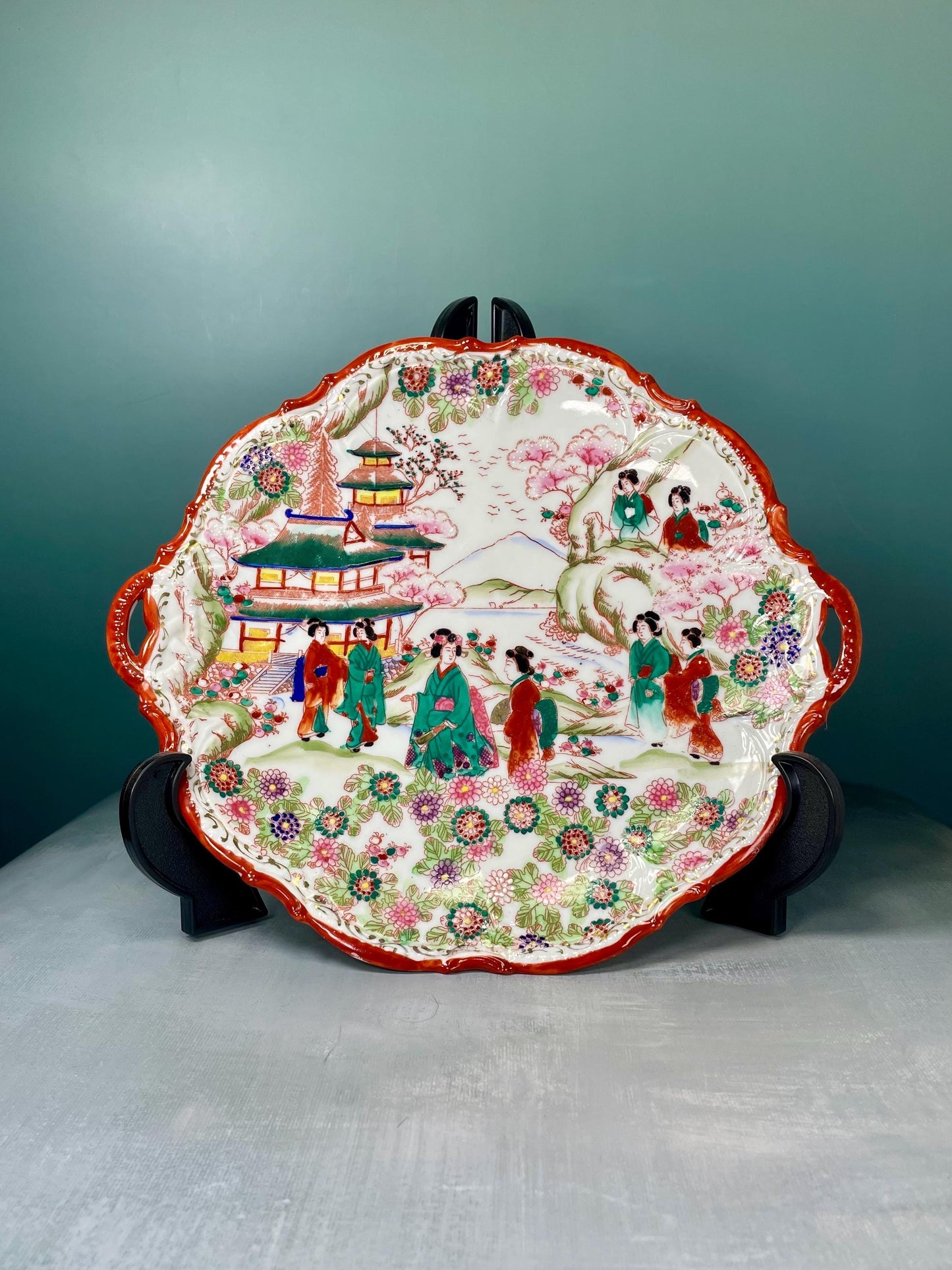 Antique Japanese Chinoiserie Hand Painted Traditional Geisha Girl Plate