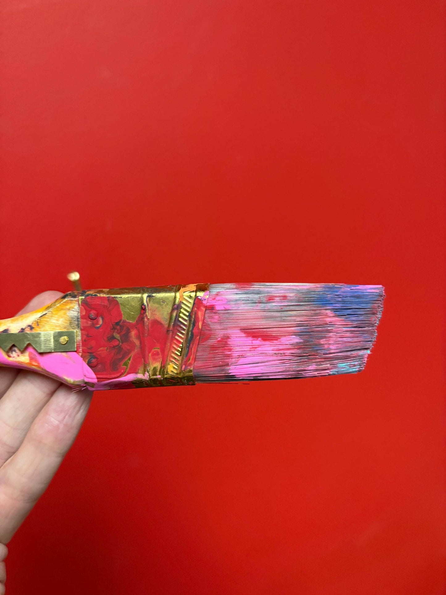 Very cool 11 inch long Vancouver Eli visually impaired artist Eli St. John kiss me paintbrush  wow