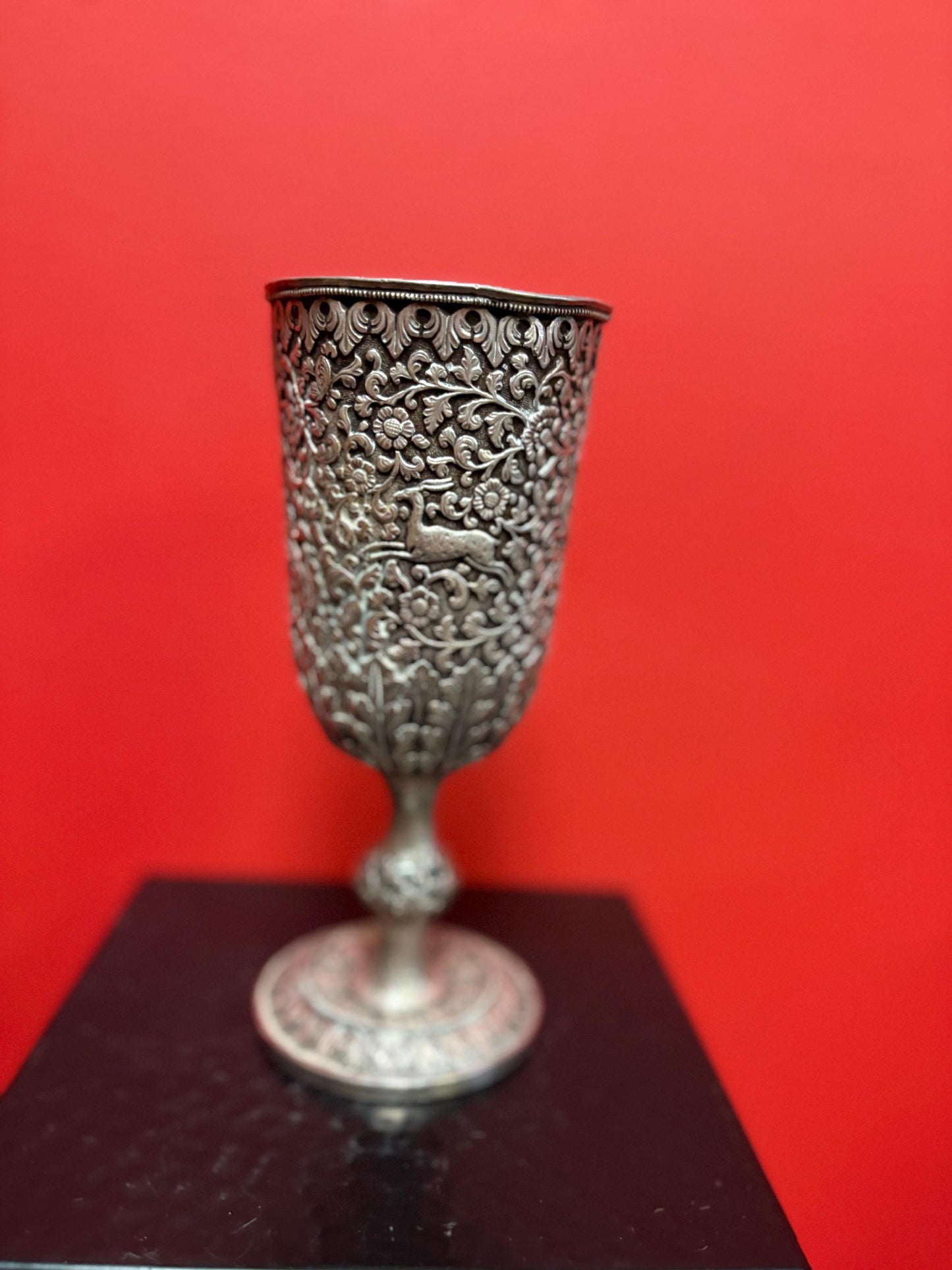 Stunning solid silver tested Indian Raj goblet chalice with beautiful detailing - 8 inches tall and 480 g see photos - masterpiece