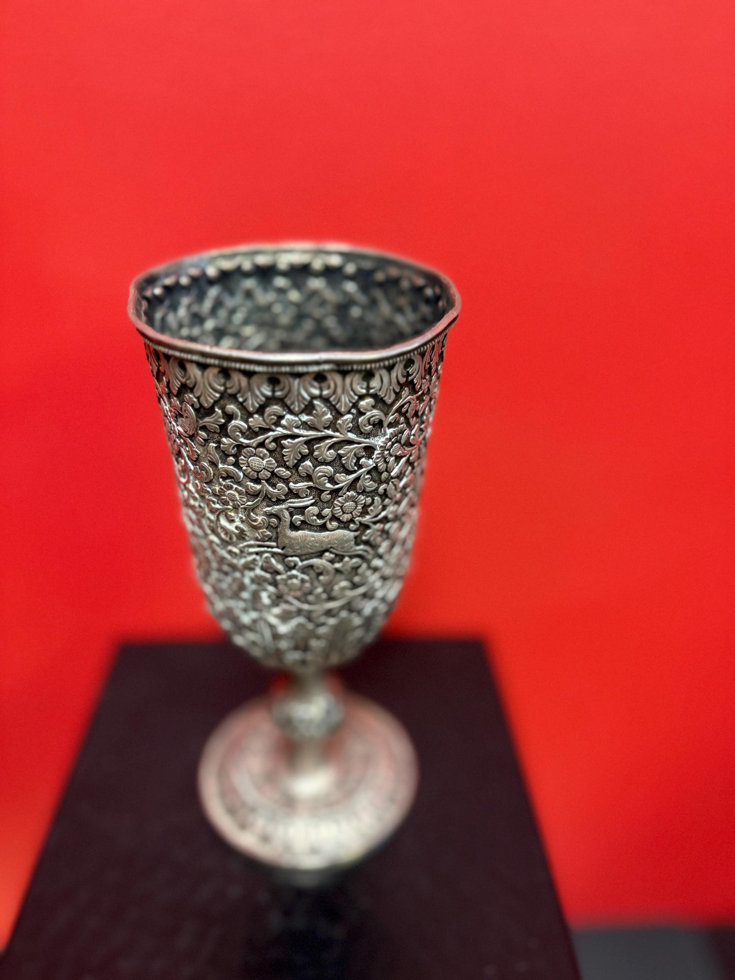 Stunning solid silver tested Indian Raj goblet chalice with beautiful detailing - 8 inches tall and 480 g see photos - masterpiece