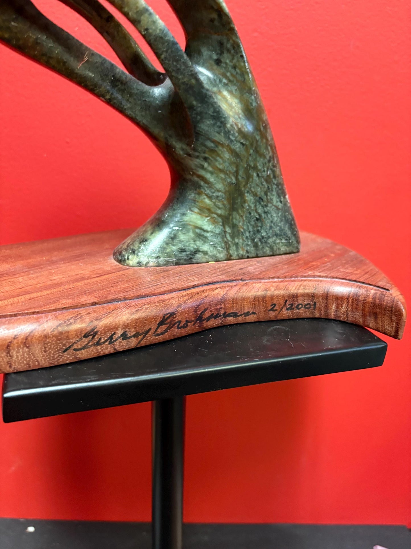 Stunning signed Inuit soapstone stone yonic statue   12 x 9 high and truly a wonderful piece of art