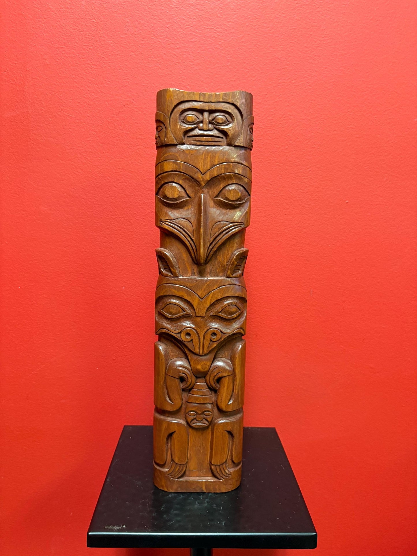 Fabulous older indigenous first nations Pacific Northwest coast totem pole - 14 inches- cedar - great detail hang or stand  signed - RS