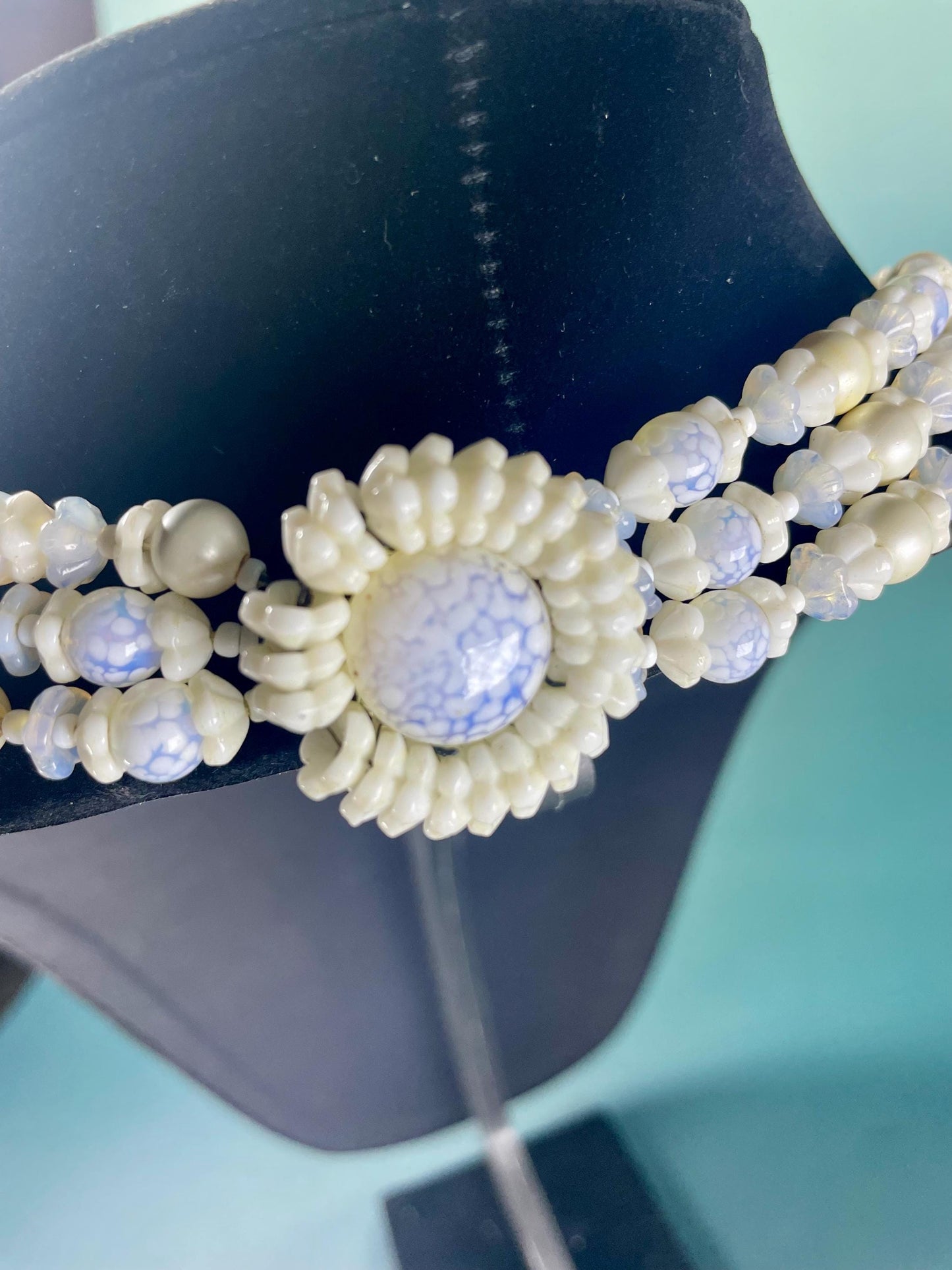 20 inch Glass Bead and Faux Pearl Necklace