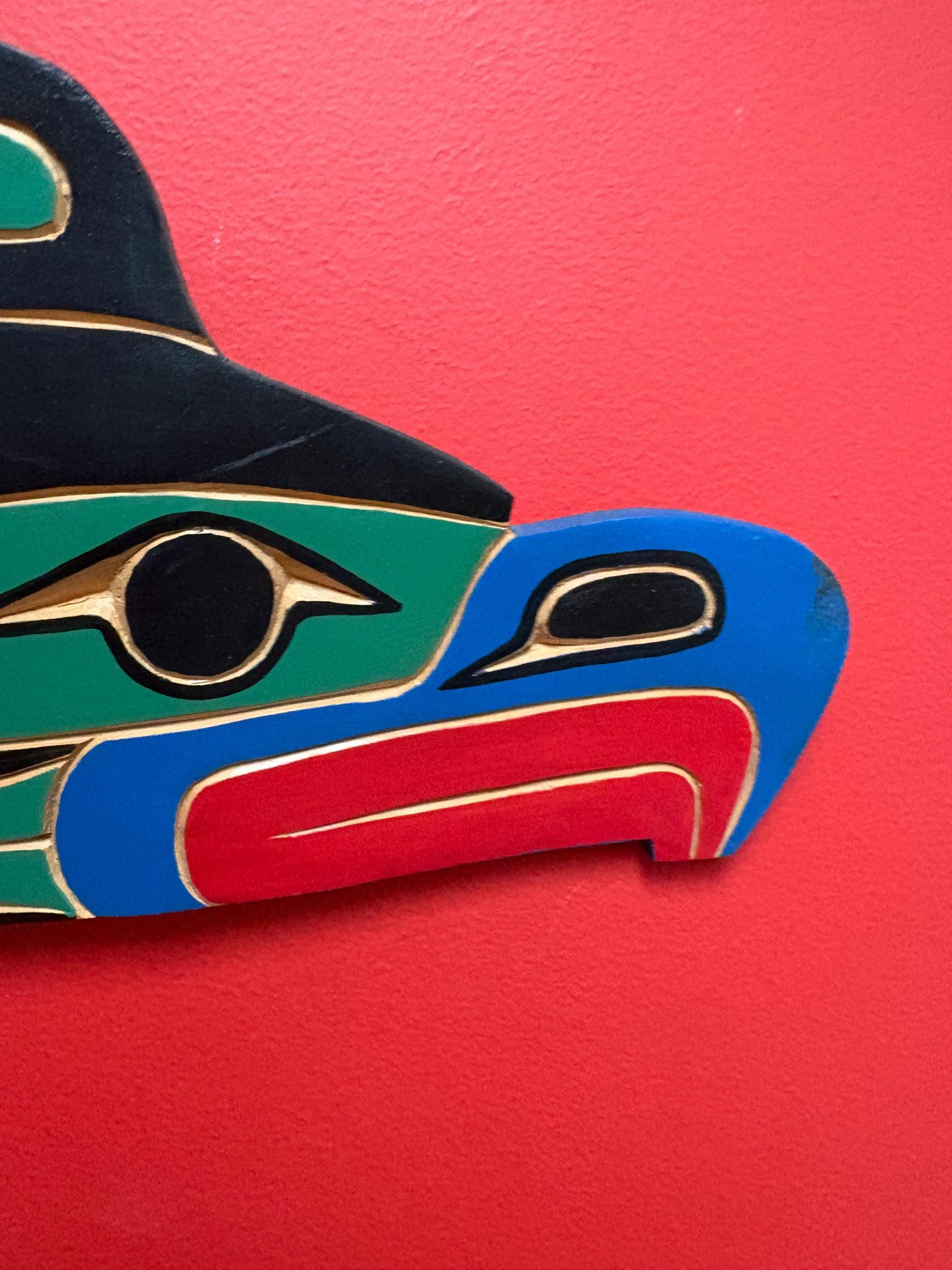 Beautiful signed indigenous first nations pacific north West Coast 14 by 7  inch polychrome painted Kolus plaque  good value
