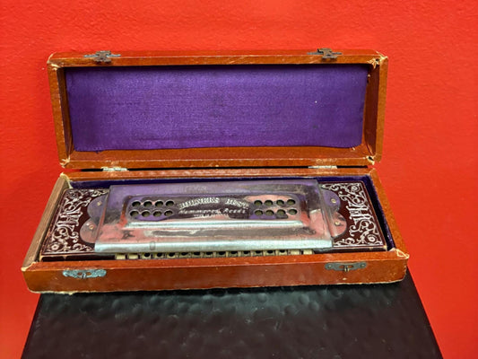 Beautiful antique 7 inch long HOHNER German harmonica  great condition in original box - awesome piece - great value
