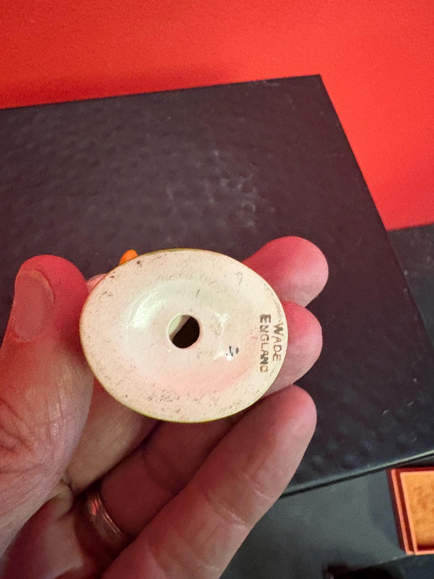 Lovely English wade duck with hat  3 inches tall in perfect condition- B