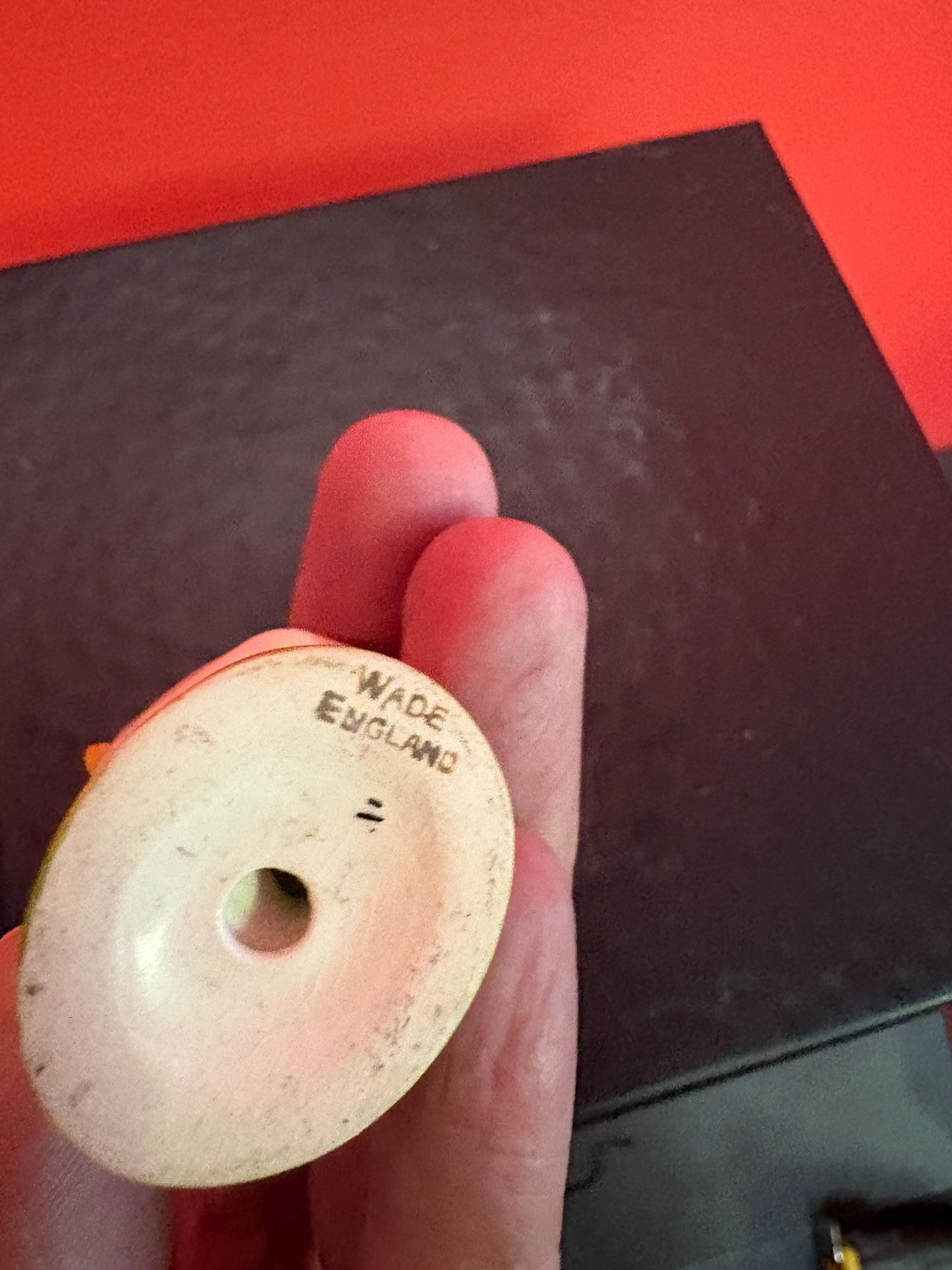 Lovely English wade duck with hat  3 inches tall in perfect condition- B