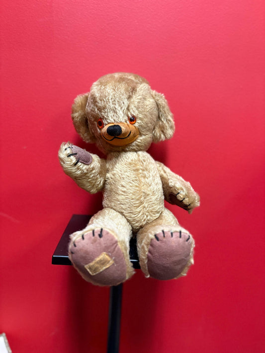 Beautiful antique  Merry thought English teddy bear in great condition  approximately 18 inches long  wow  great value and great gift