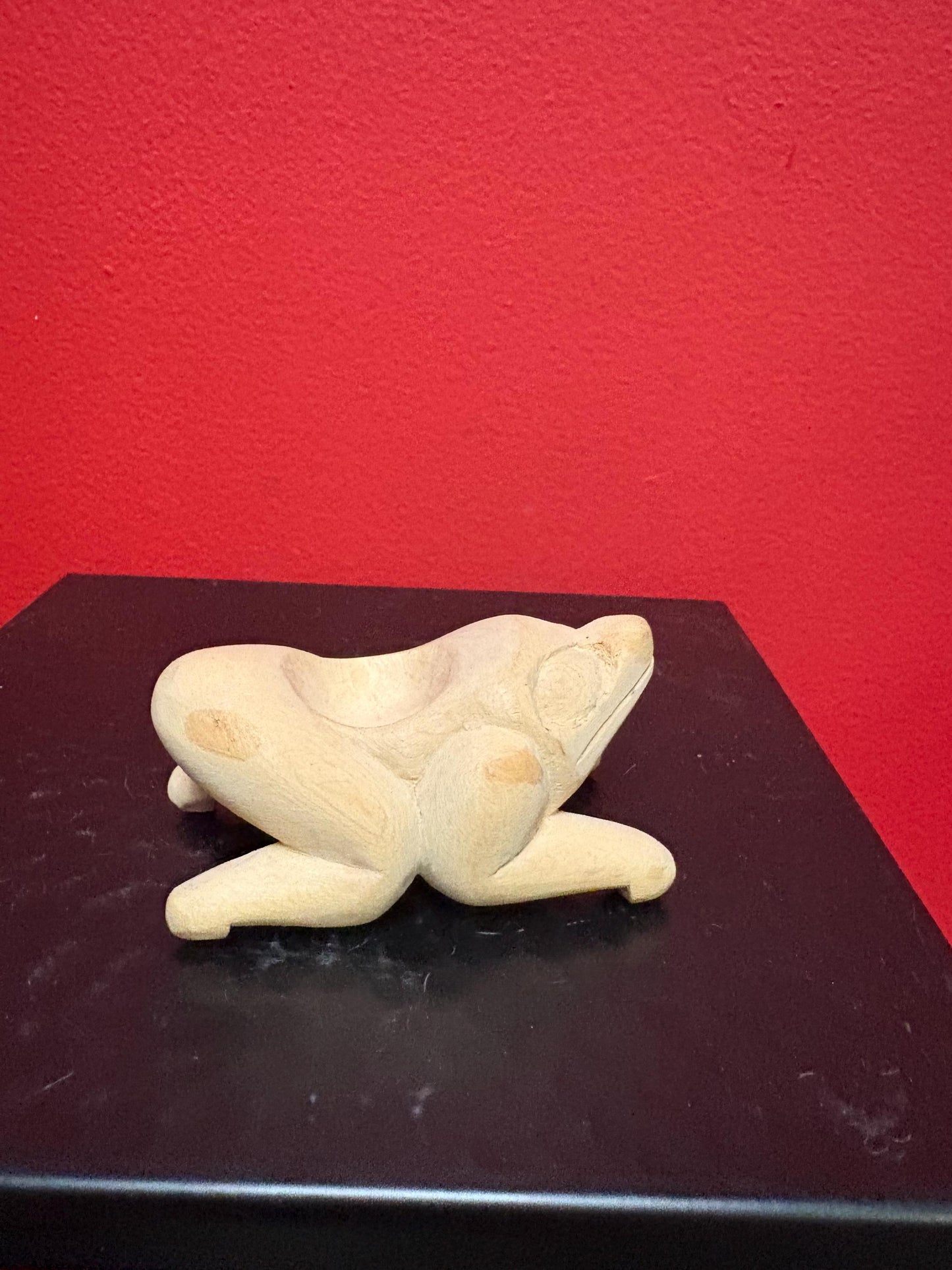 Beautiful indigenous first Nations pacific West Coast 3 inch long cedar frog statue   miniature feast bowl  wow  signed