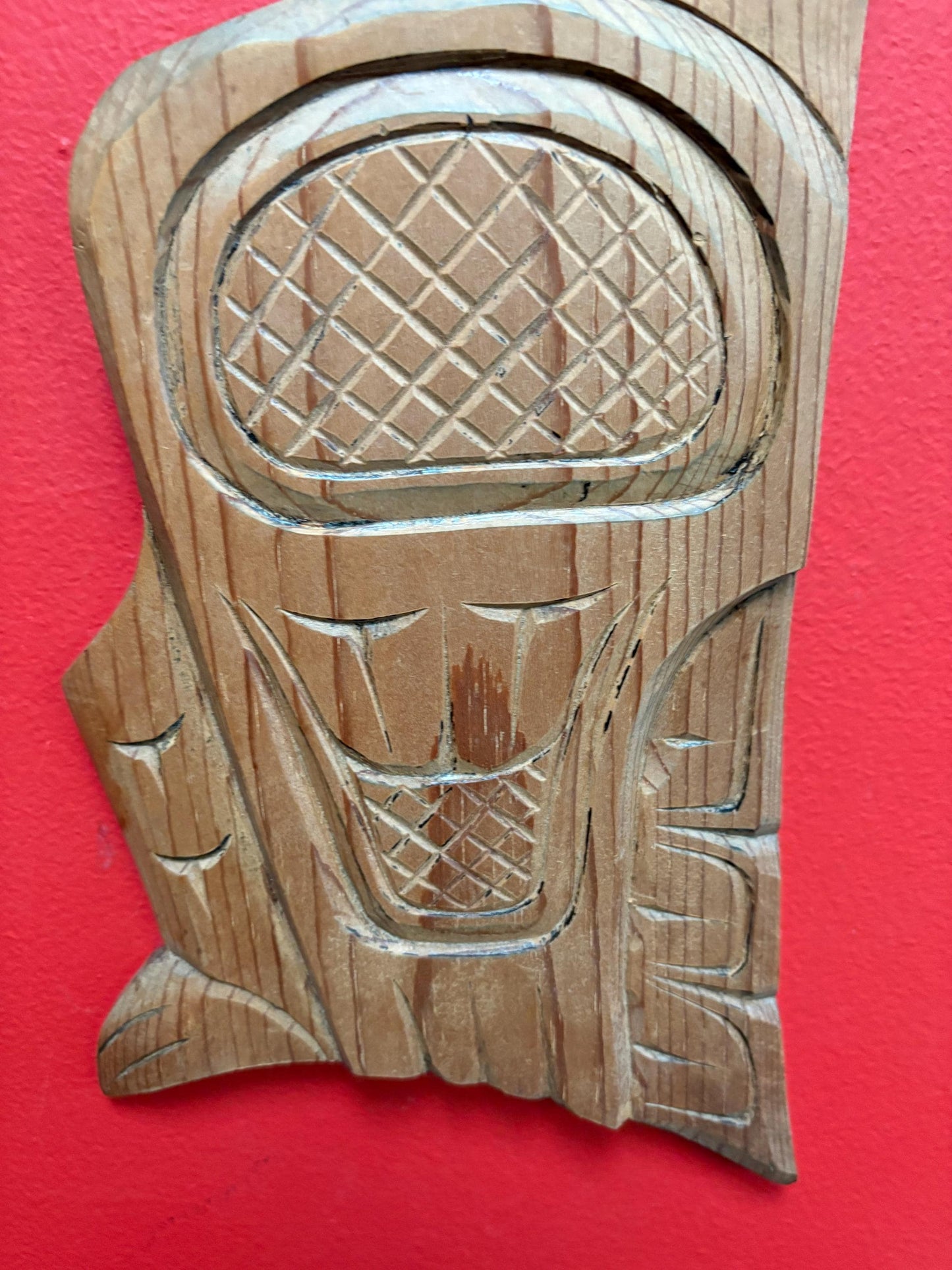 Beautiful 1990s indigenous first nations pacific north West Coast Cedar eagle plaque - 19 inches signed