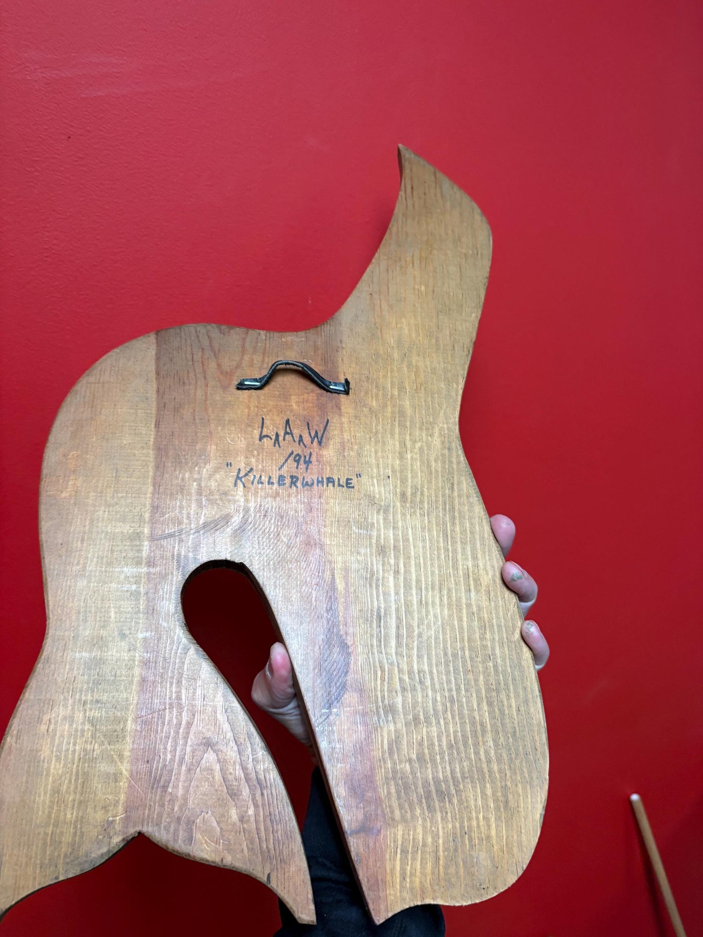 Beautiful 1990s indigenous first nations pacific north West Coast Cedar killer whale plaque - 19 inches signed