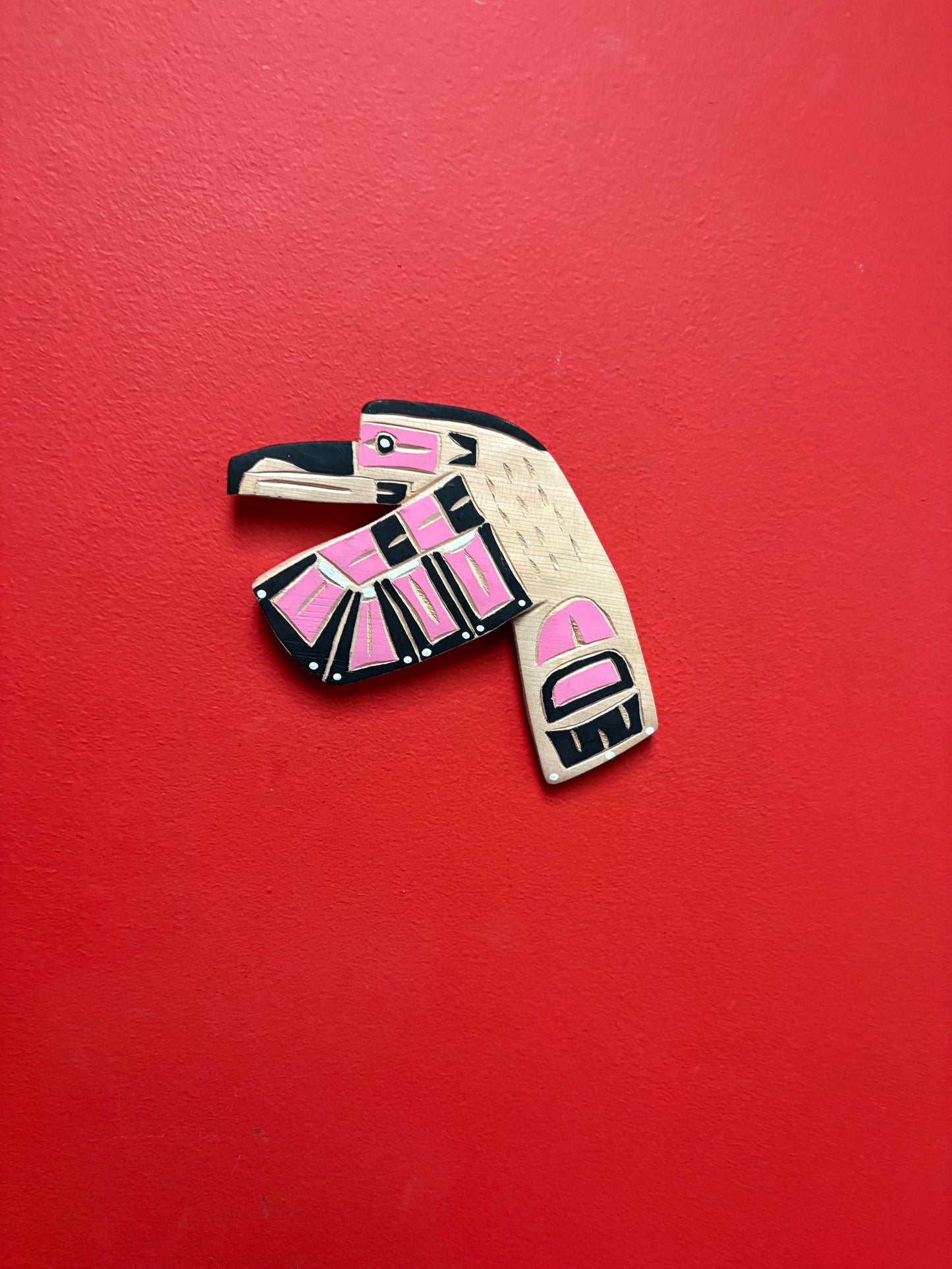 A Lovely detailed indigenous First Nations pacific north west coast signed hummingbird - Brad Joseph jr - 8 inch