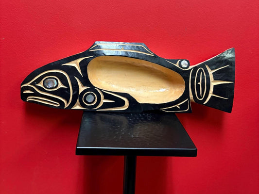 Beautiful  - 18 x 5“ indigenous first nation Pacific Northwest coast lambert goldsmith salmon feast bowl  signed with info- abalone inset