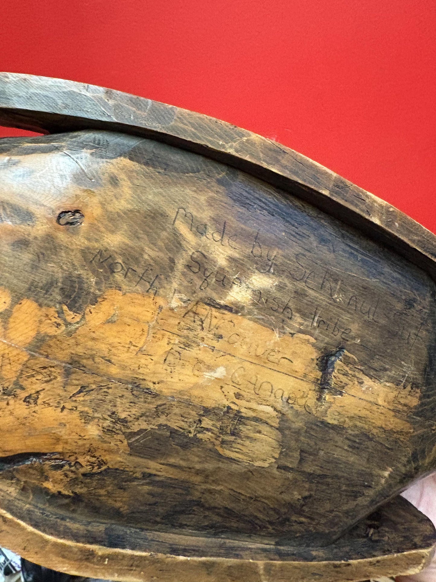 Sensational 10 x 7 x 8“ high indigenous first nation pacific  north West Coast signed by  SCHNUL SUT from Tofino  bowl in shape of loon