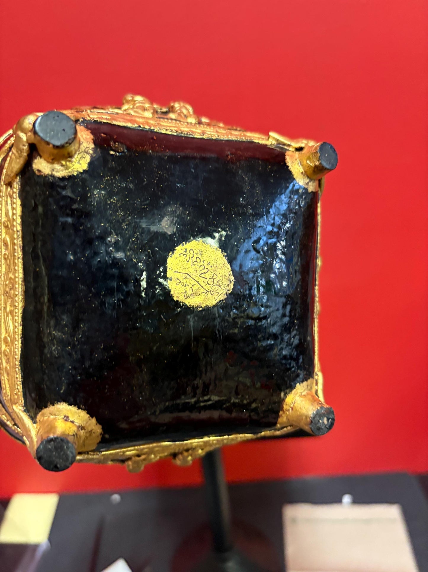 Beautiful 6 x 4 1/2 high Burmese lacquer bowl  great condition  antique beauty - Wowzers