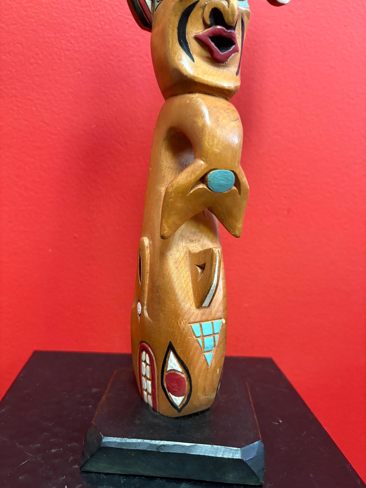 Beautiful indigenous first nation Pacific Northwest Coast antique 14 x 6 polychrome painted cedar totem pole  wonderful imagery