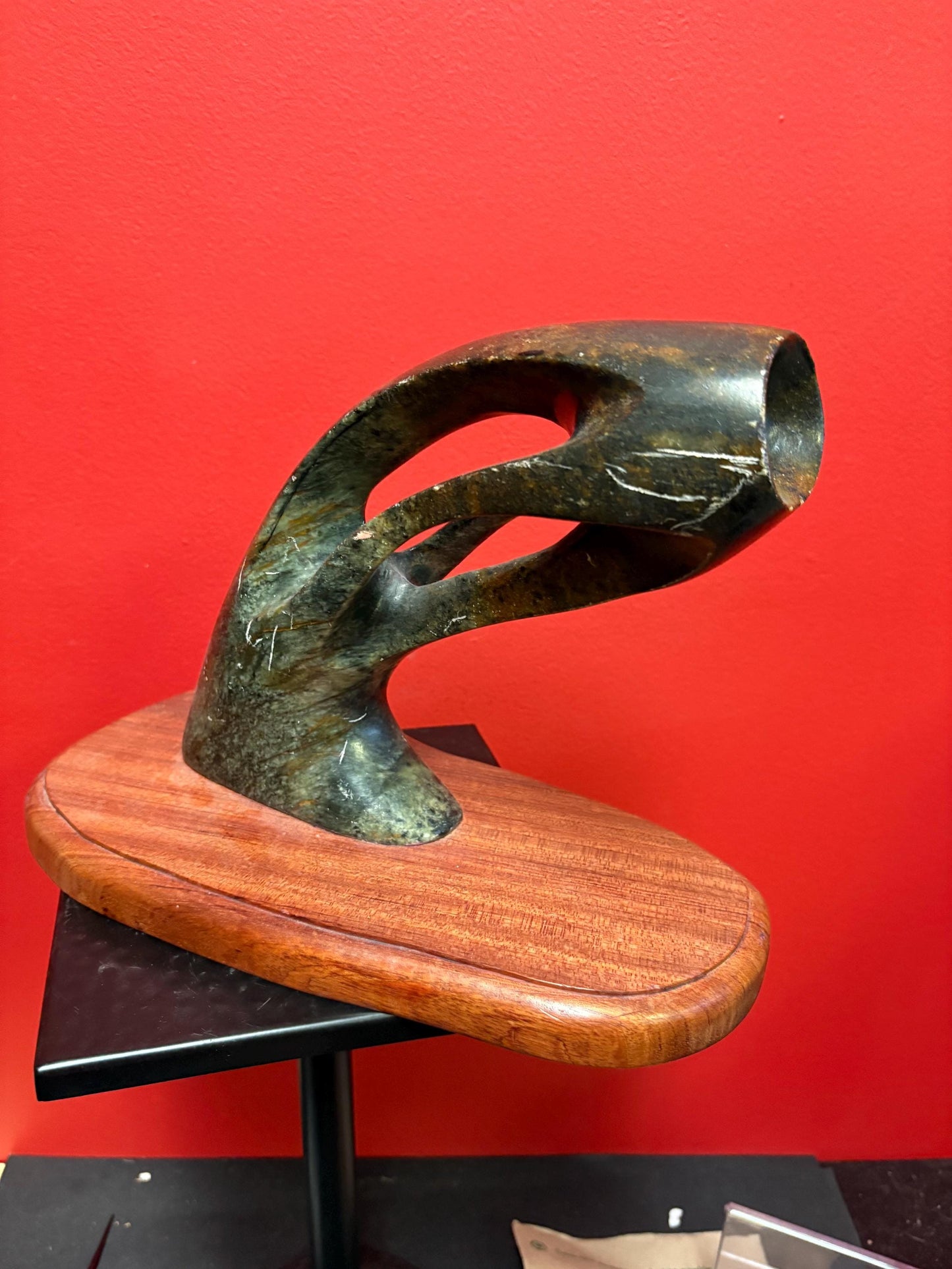 Stunning signed Inuit soapstone stone yonic statue   12 x 9 high and truly a wonderful piece of art