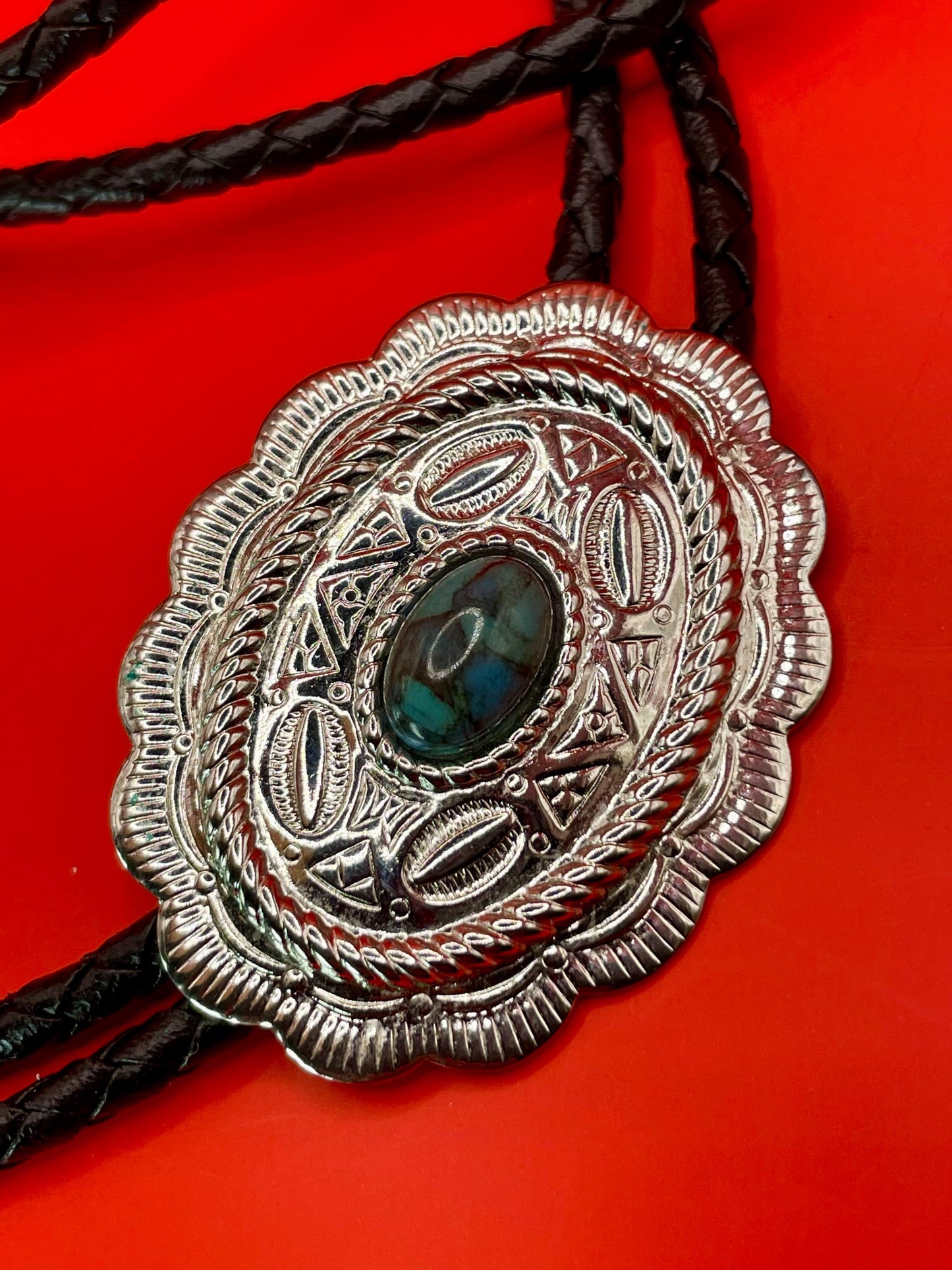 Classic Western Bolo Tie with Bead Accent