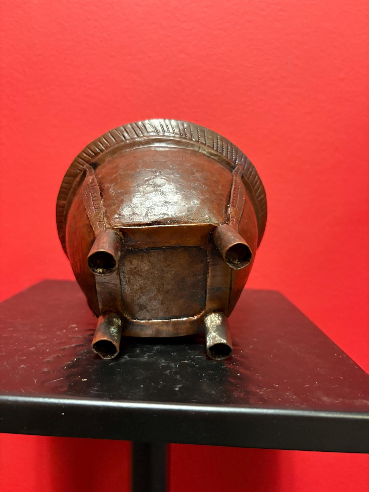 Lovely antique arts and crafts style copper bowl   3 1/2 x 4 1/2 wide  great decoration and good value