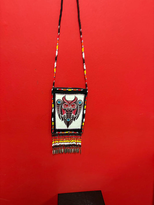 Beautiful handmade First Nations Pacific Northwest Coast beaded purse   23 x 5 wide  great value
