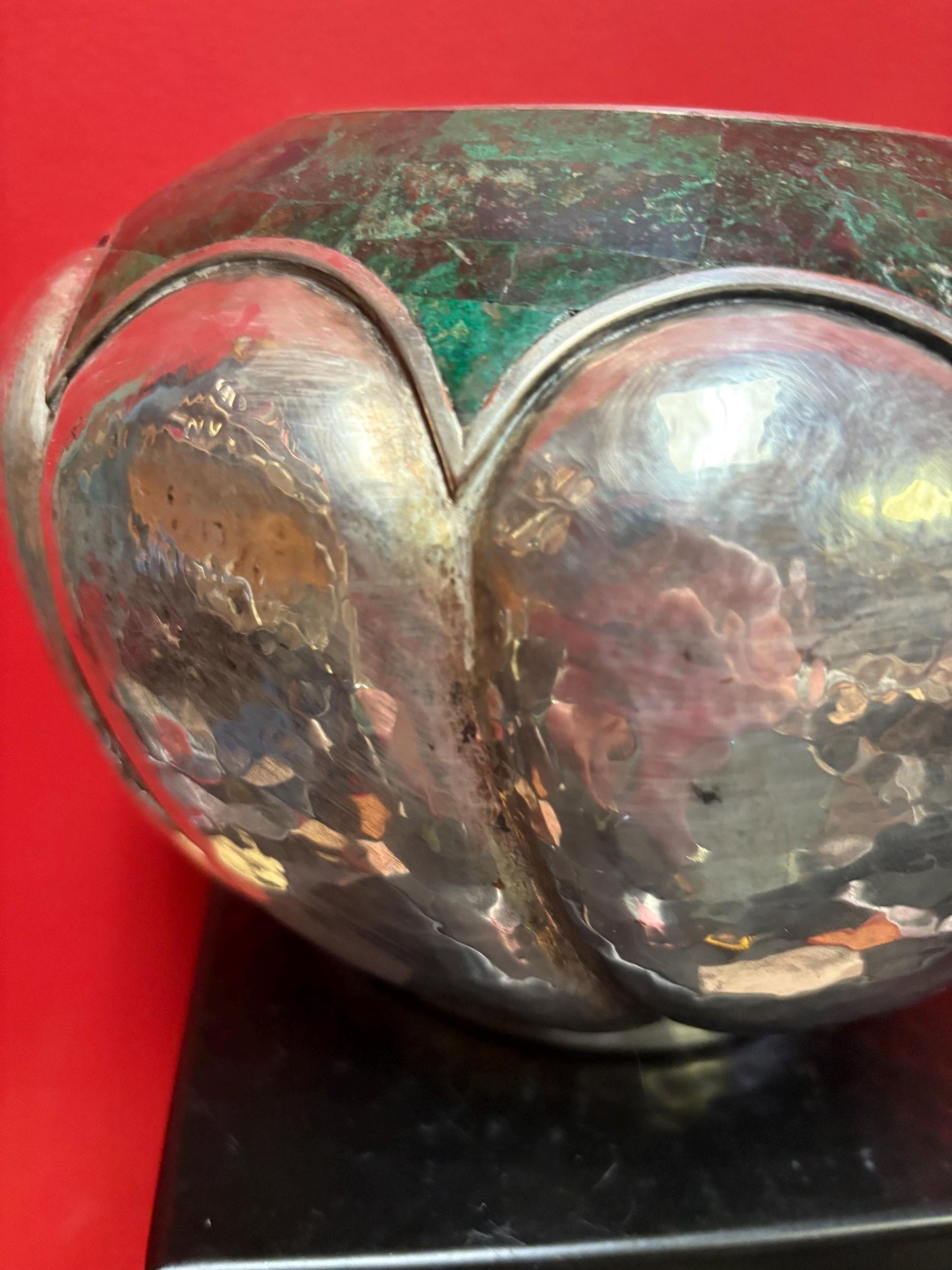 Museum quality los Costillo taxaco Mexico silver and malachite style finish  approx 7 inches tall  wow  1.2 KG