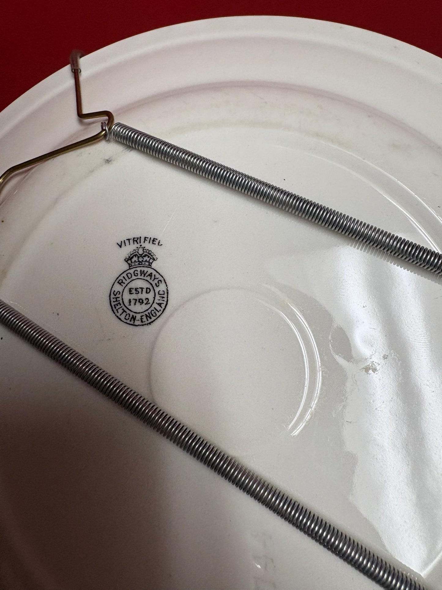 Beautiful rare Hudson Bay Company, HBC antique plate  perfect condition - 8 inches across  wow