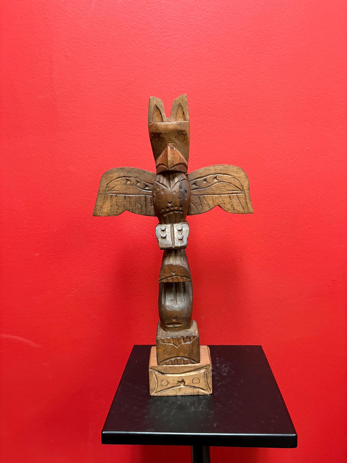 Beautiful indigenous first nation Pacific Northwest Coast signed totem with wings  13 x 7 wide nice  detail and great detail