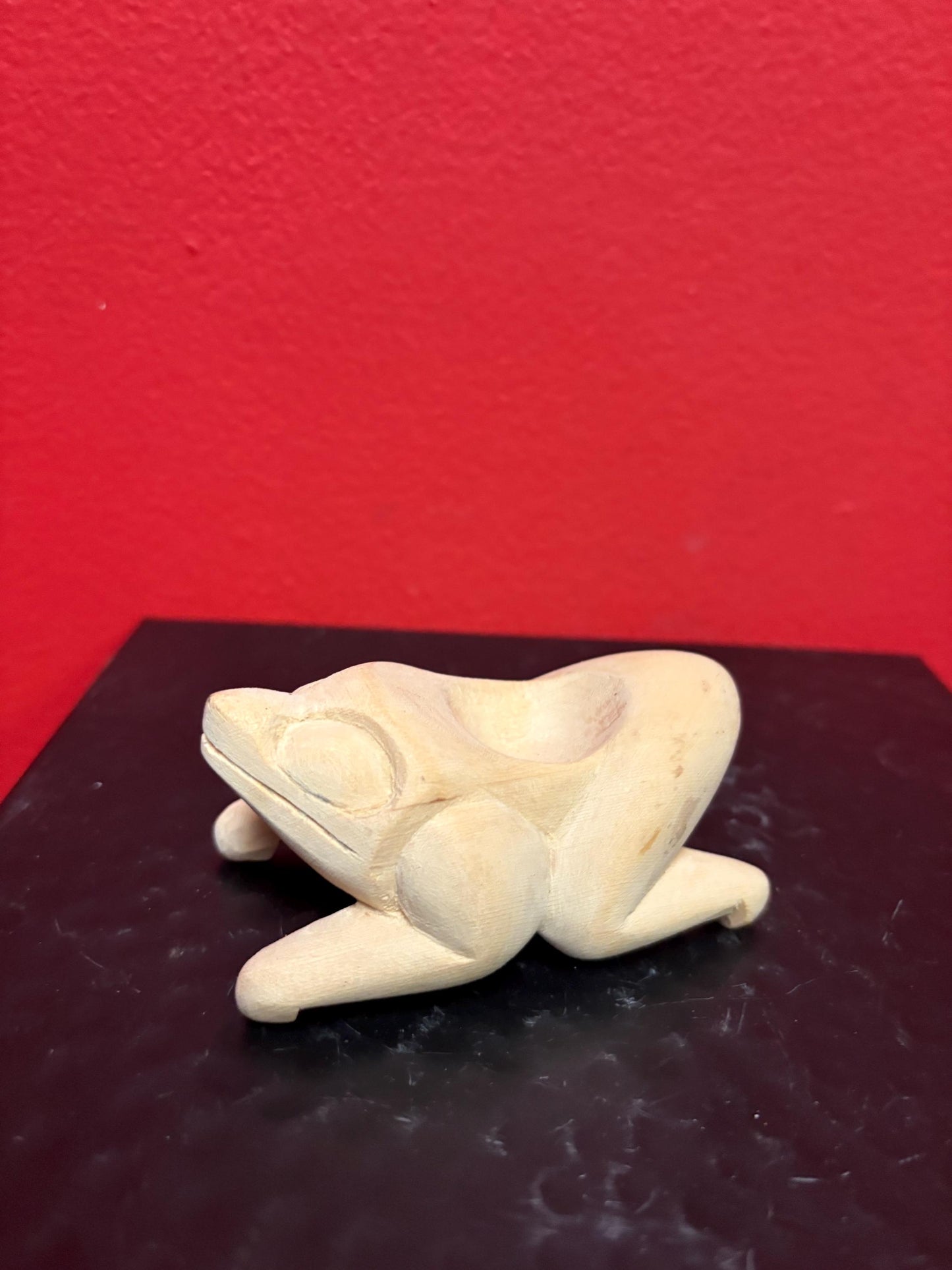 Beautiful indigenous first Nations pacific West Coast 3 inch long cedar frog statue   miniature feast bowl  wow  signed