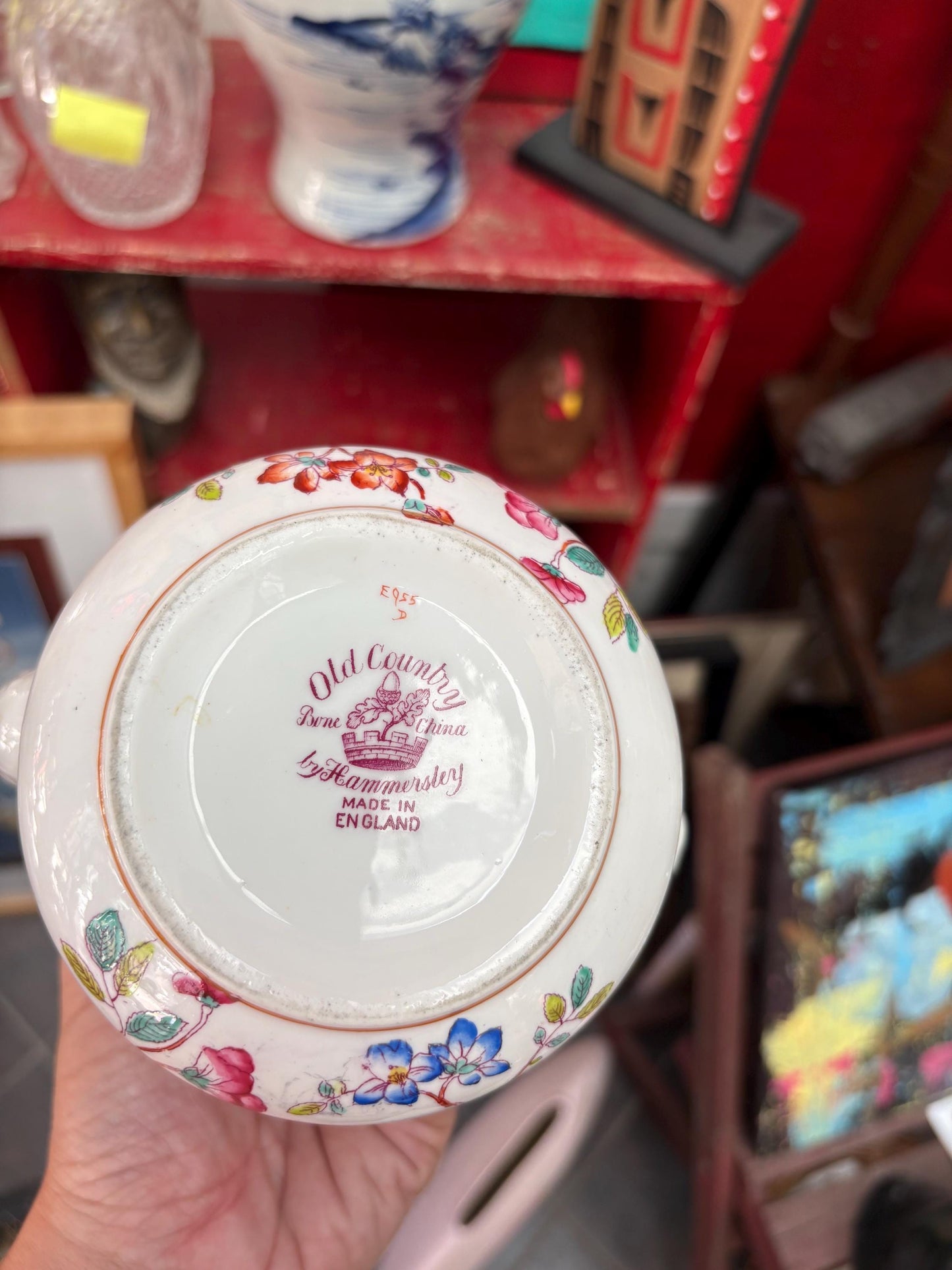 Beautiful antique  old country by HAMMERSLEY  small coffee or hot water jug in perfect condition  8 x 6 wide