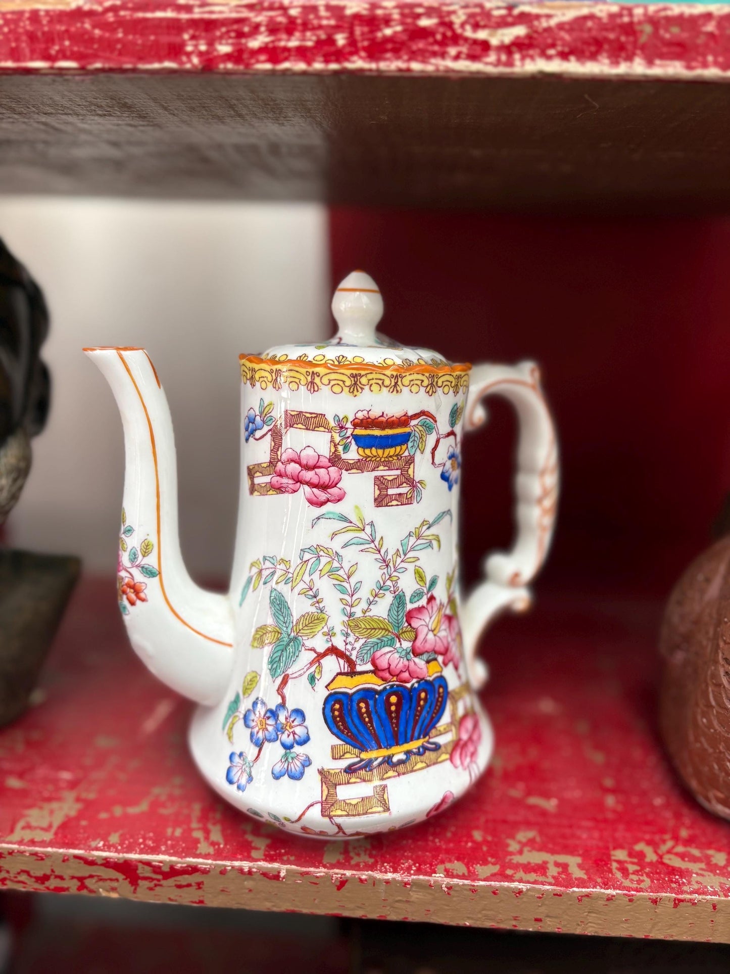 Beautiful antique  old country by HAMMERSLEY  small coffee or hot water jug in perfect condition  8 x 6 wide