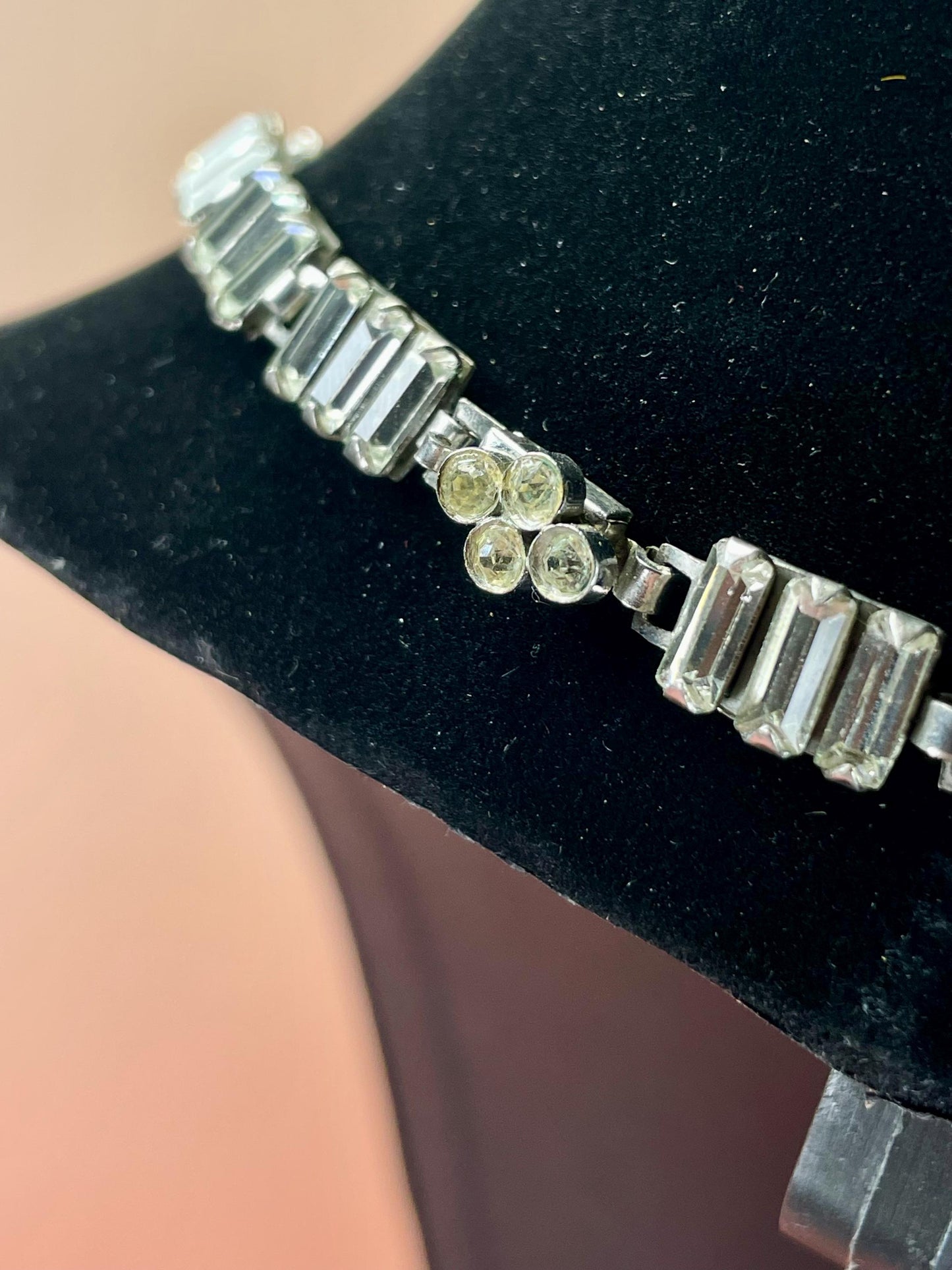 Elegant Necklace and Bracelet set