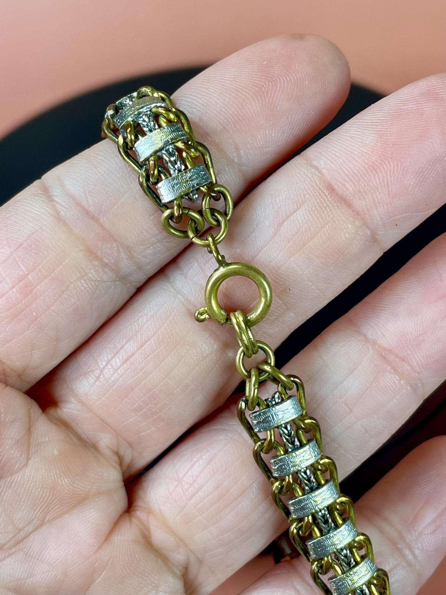 Elegant Vintage Gold-Tone Bracelet  a stunner