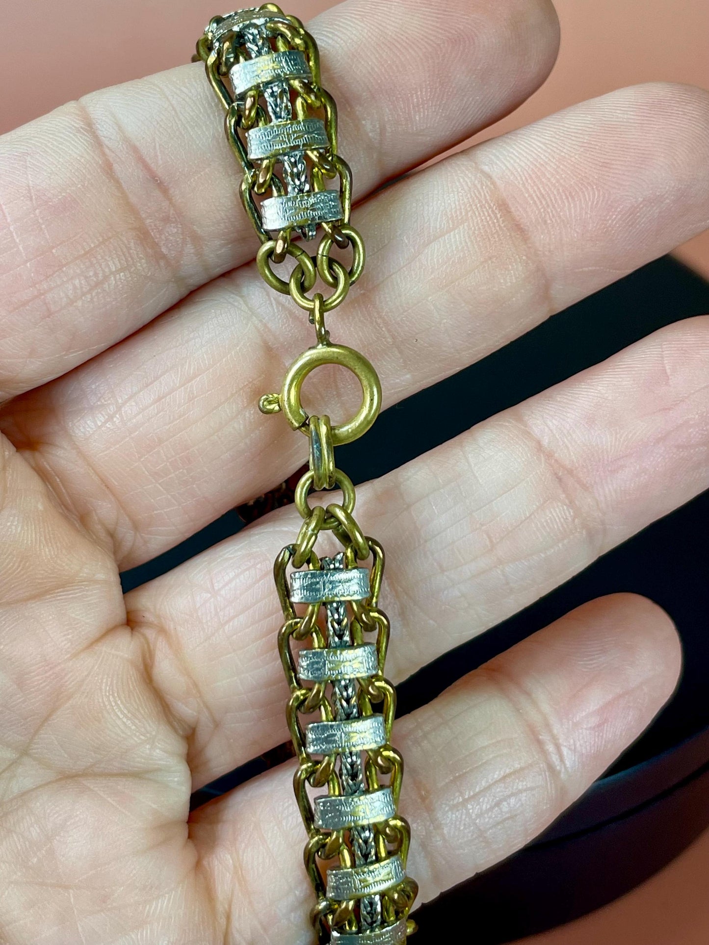 Elegant Vintage Gold-Tone Bracelet  a stunner