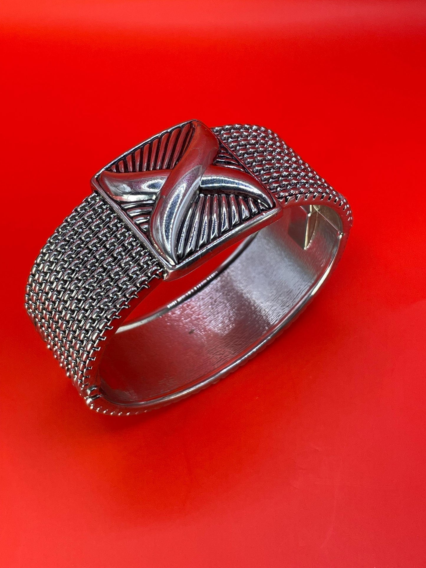 Metal Cuff Bracelet with spring hinge opening