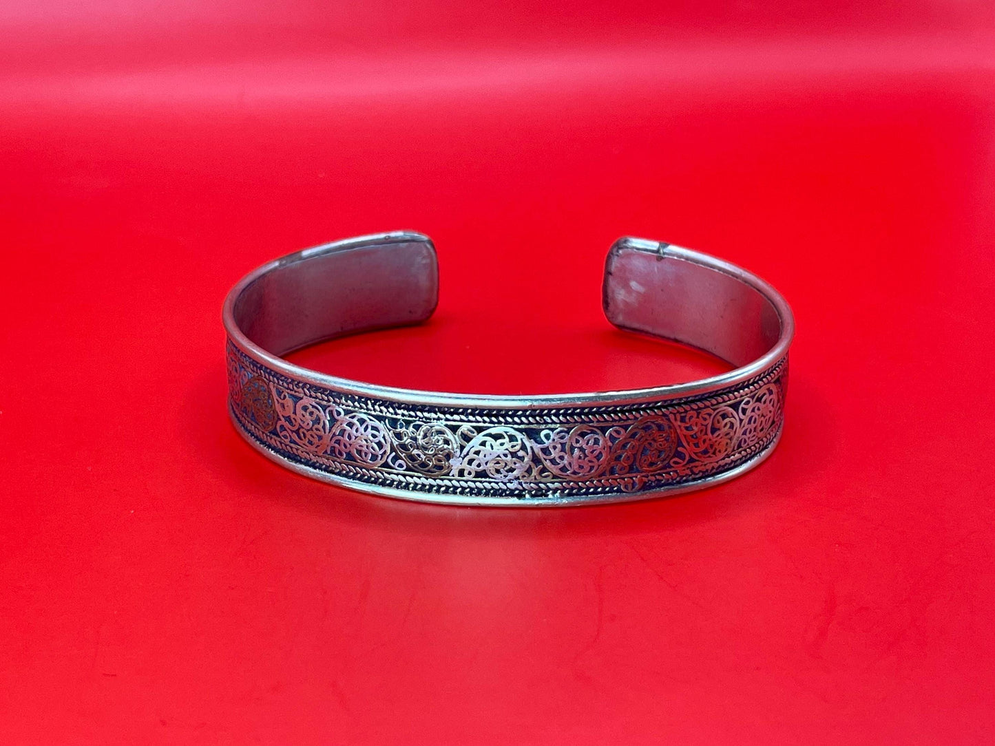2.5 inch Two tone Persian Cuff Bracelet