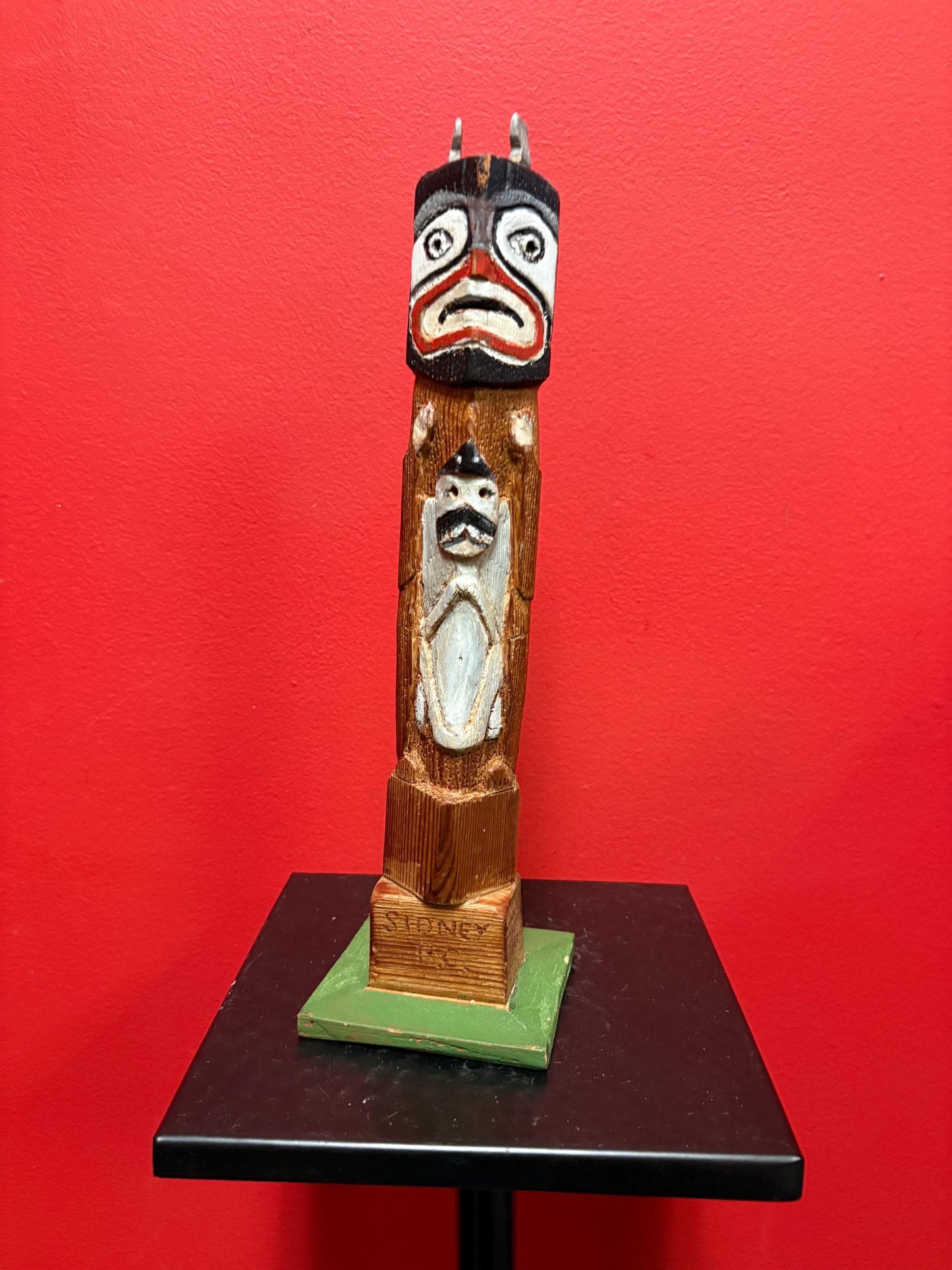 Antique primitive indigenous first nation specific north Northwest coast signed  totem pole in great condition by Larry H - 12 inches tall