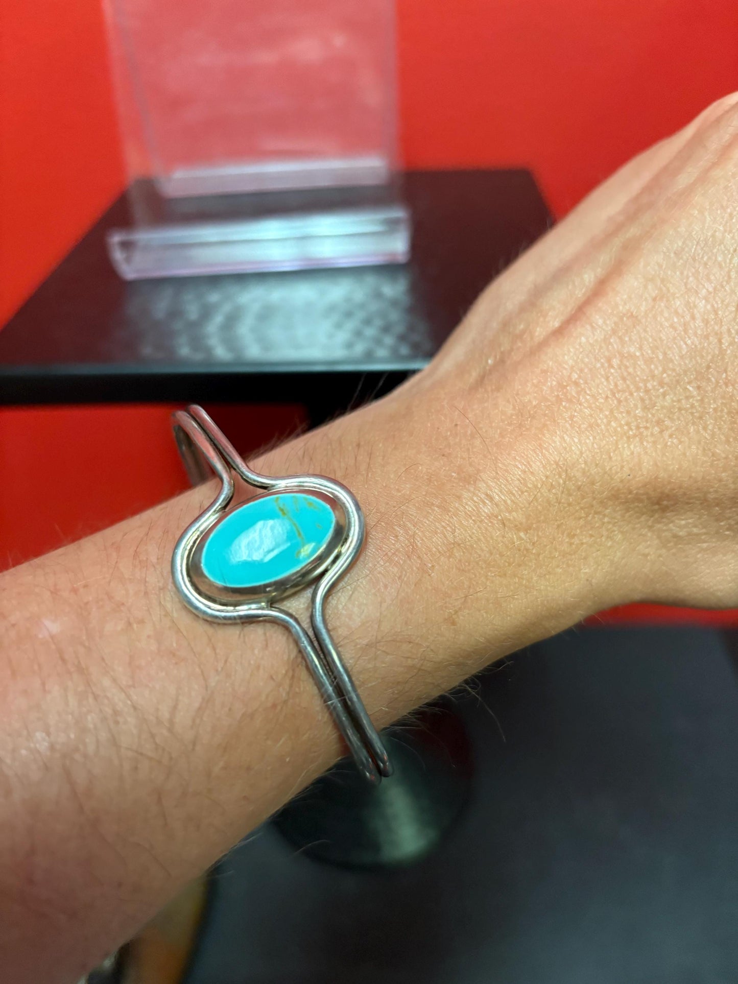 Beautiful Mexican 925 sterling and turquoise bracelet  3 inches wide