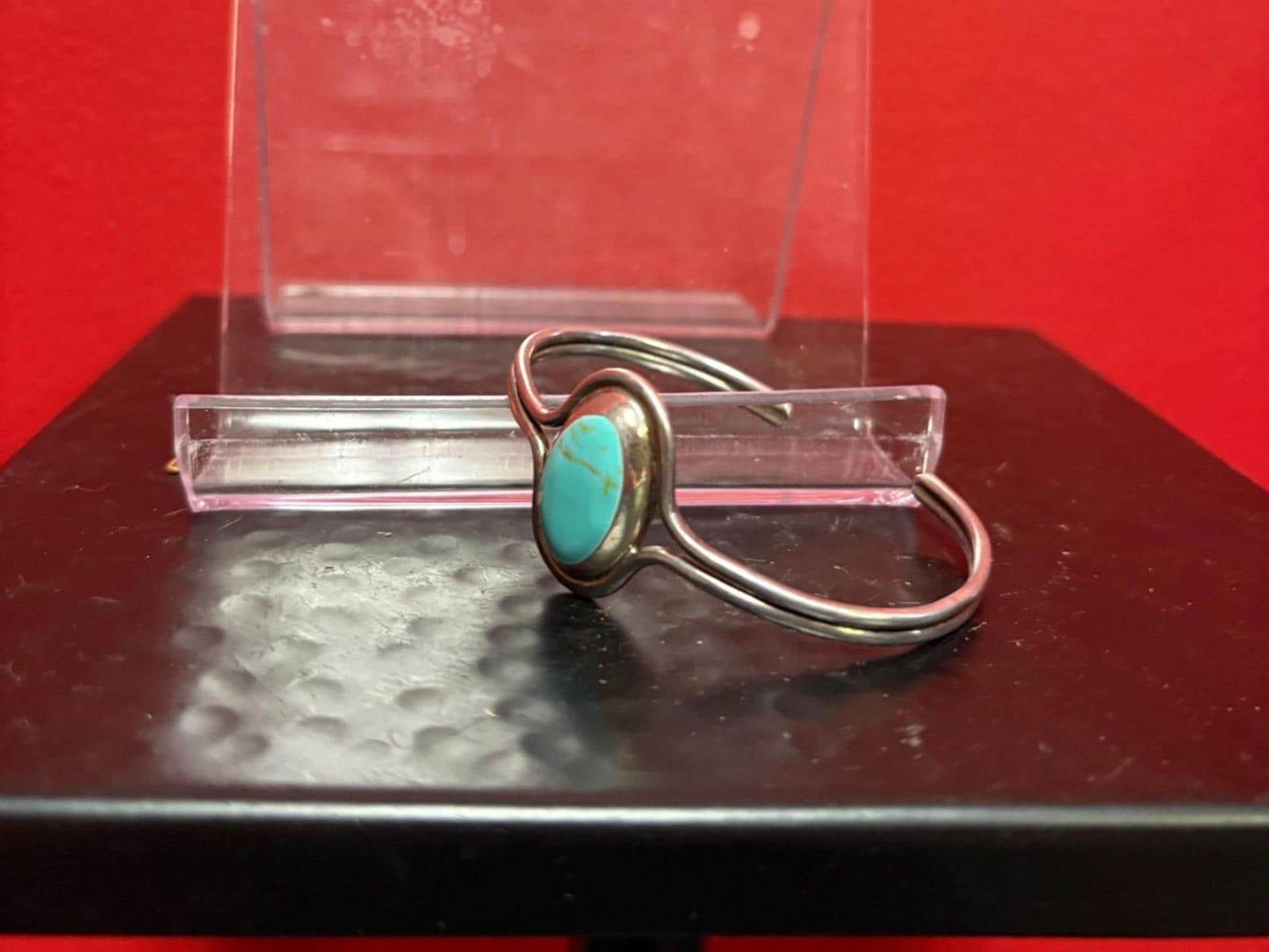 Beautiful Mexican 925 sterling and turquoise bracelet  3 inches wide