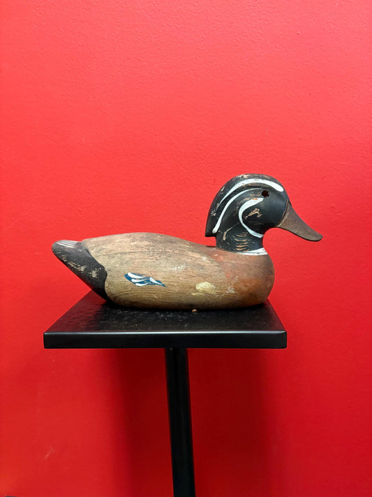 Beautiful antique 11 inch long Canadian wood duck decoy statue with great Patina