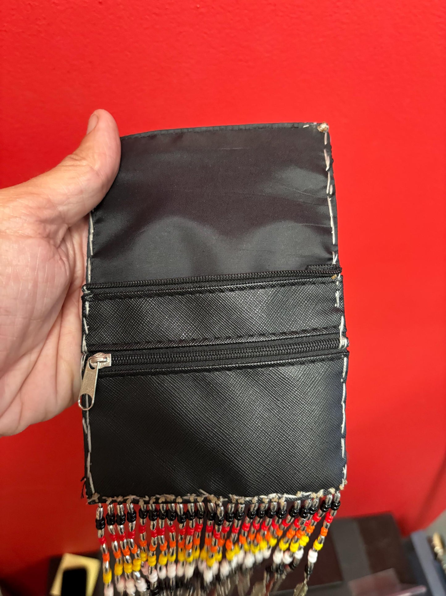 Beautiful handmade First Nations Pacific Northwest Coast beaded purse   23 x 5 wide  great value