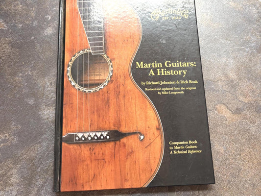 Amazing Martins guitar history book   of that condition and great gift  230 pages  great pictures and info  wow