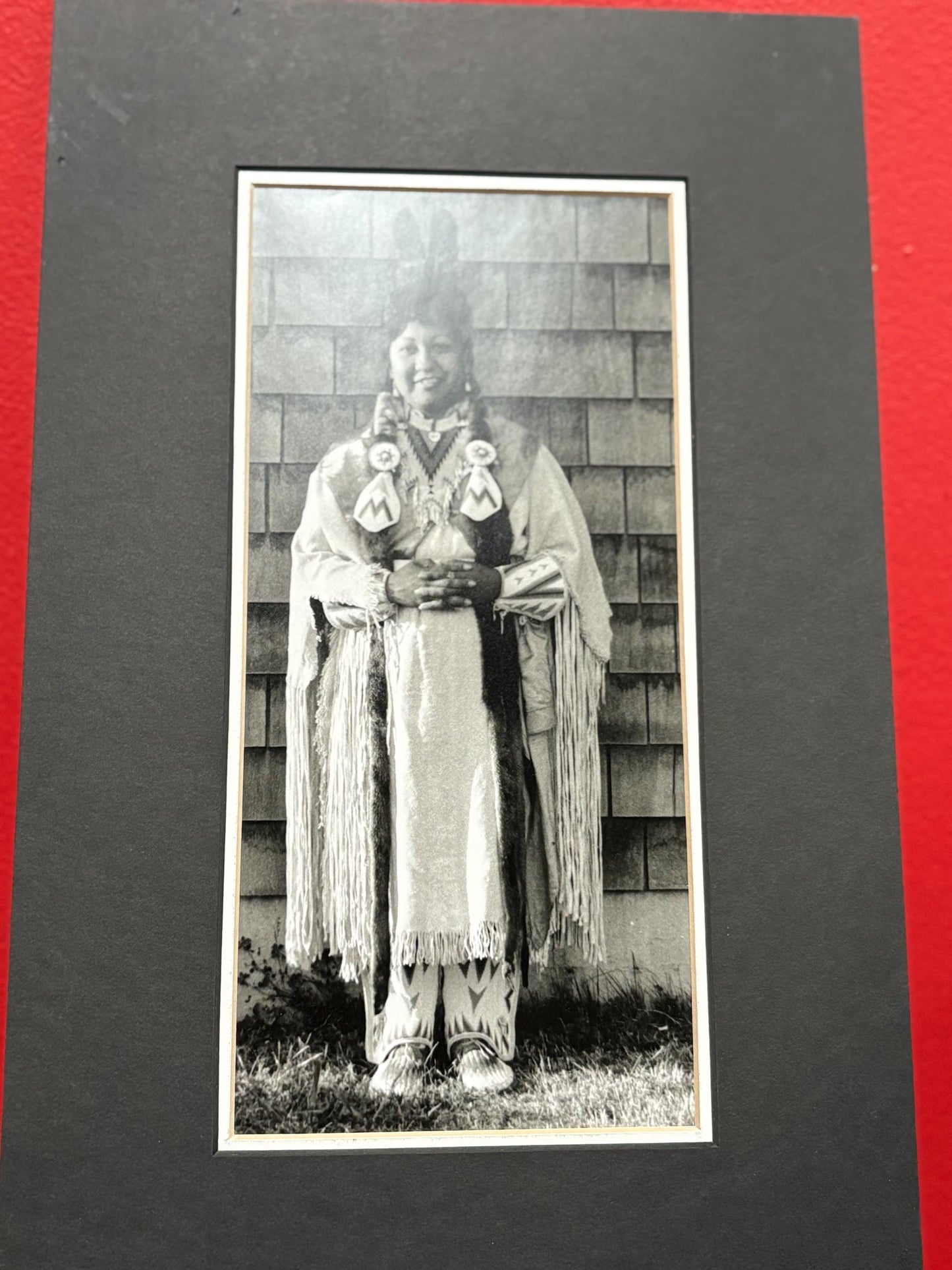 Stunning vintage indigenous first nations Nanaimo black-and-white photograph signed on back  wow   - 14 x 9 wide