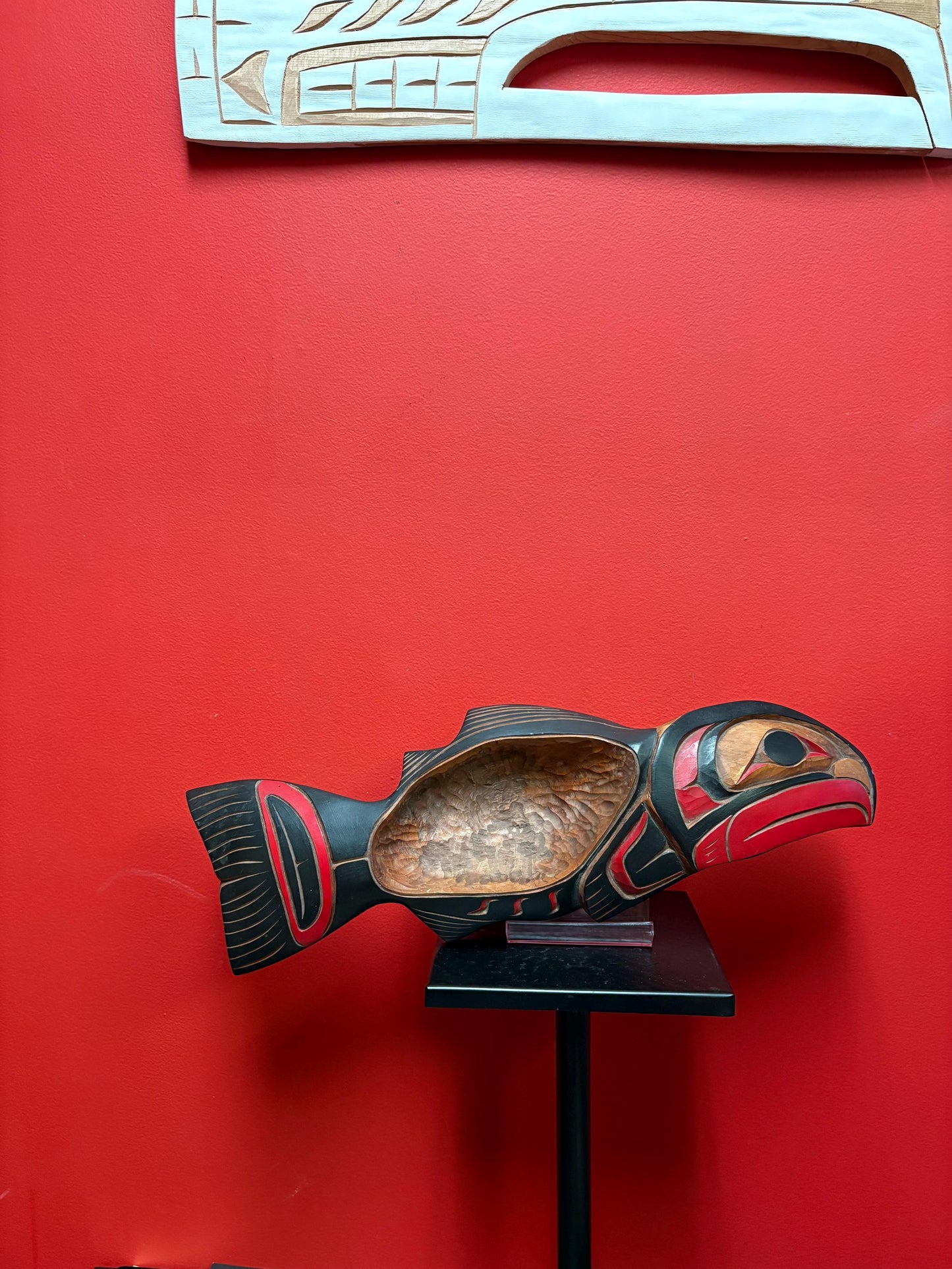 Amazing indigenous First Nations Pacific Northwest Coast Sarah Robertson salmon feast bowl - high-quality - 19 x 7 x 2“ thick  great detail