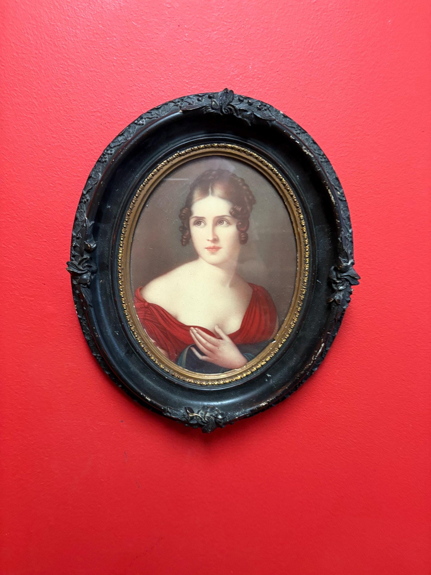 Beautiful antique print of  HELENE BONAPARTE - approx 13 x  11“ wide  great condition  really stunning  looks like original painting