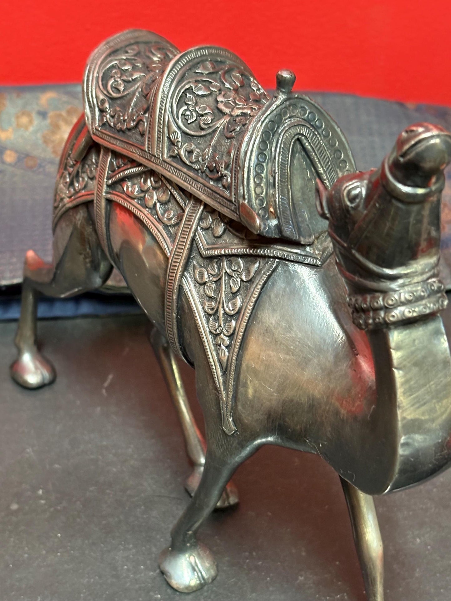 Solid .900 silver antique 9 x 10 high Persian camel  amazing detail  1.28 kg  tested and authentic - one of a kind