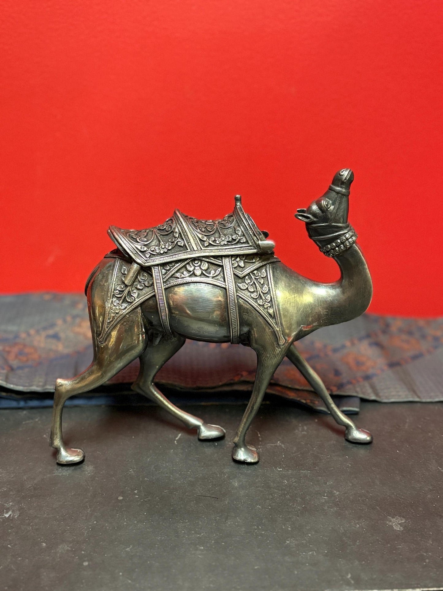 Solid .900 silver antique 9 x 10 high Persian camel  amazing detail  1.28 kg  tested and authentic - one of a kind