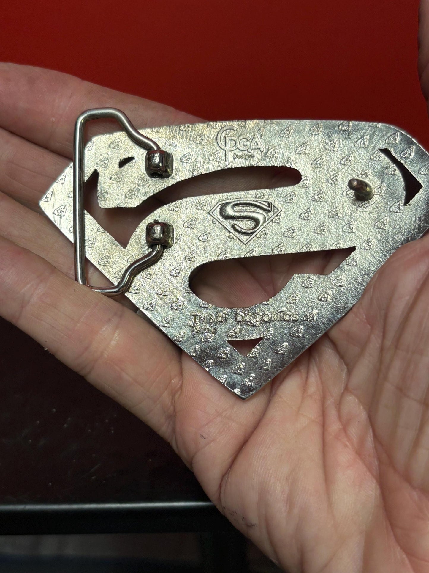 Amazing 4 inch heavy metal Superman belt buckle  perfect gift