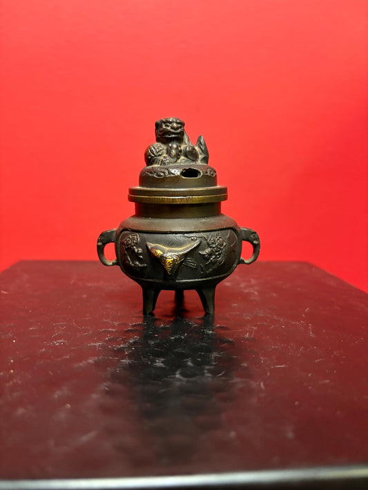 Beautiful small  antique Japanese incense burner with food dog finale  3.5 inches tall  wonderful condition and great patina - good price